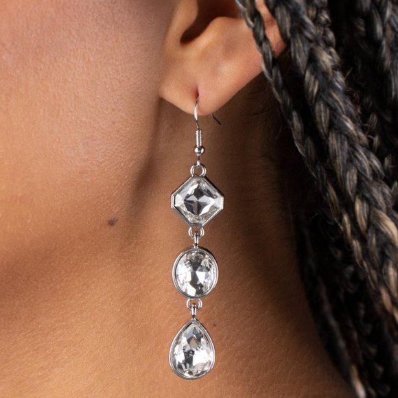 paparazzi Jewelry - Reflective Rhinestones - White Earrings